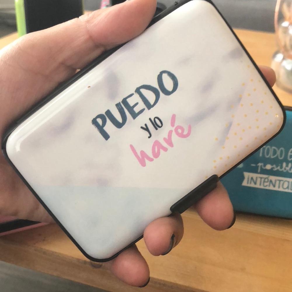 iD and credit card Wallet
